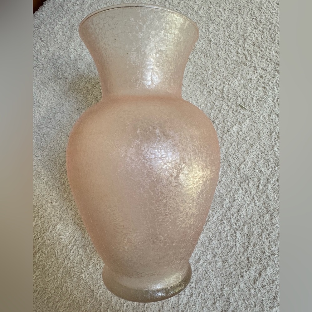 🦅PINK GLASS VASE pressed glass vase satin pink frosted crackle.